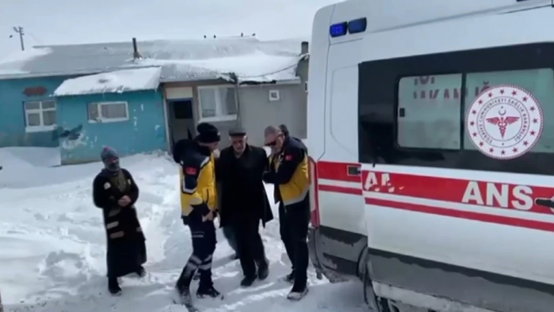 Kars’ta ekipler 68 yaşındaki hasta için seferber oldu