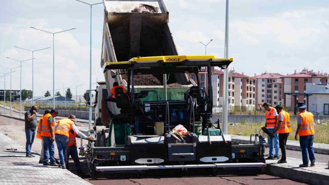 Kars'ta otogarın yolları yapılıyor