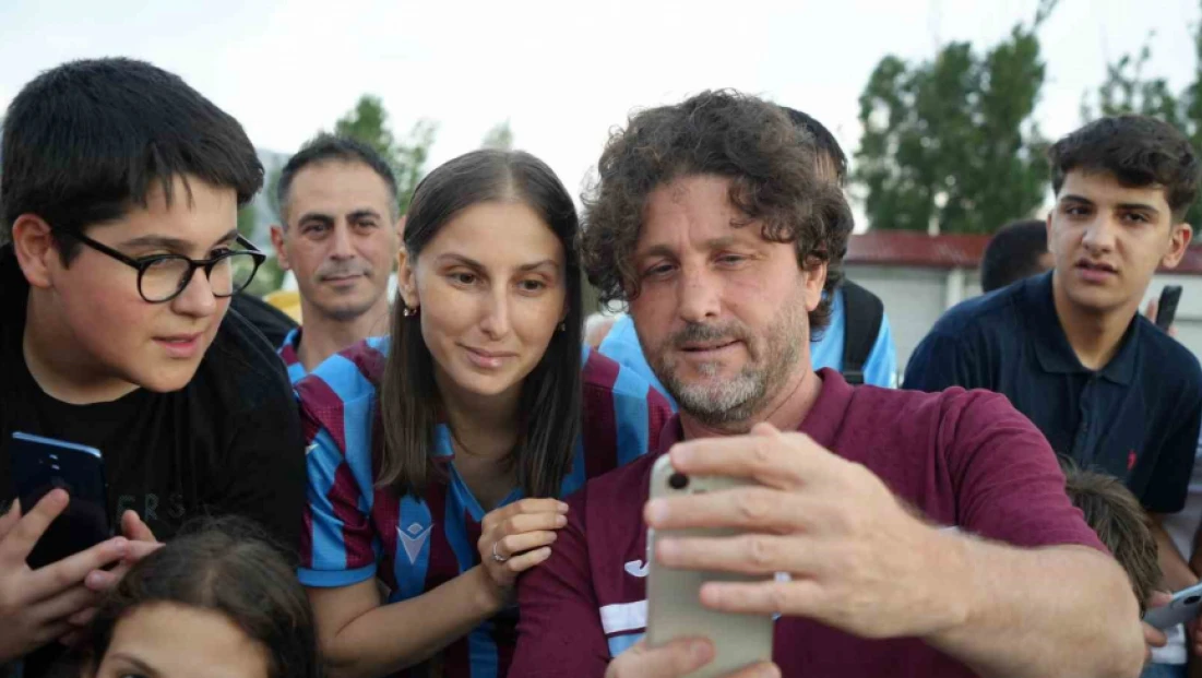 Erzurum'da Trabzonspor’a  sevgi seli