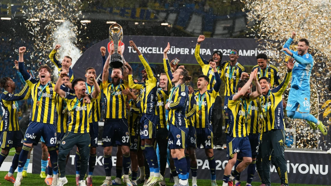 Atatürk olimpiyat'ta kupa coşkusu: fenerbahçe süper kupa'yı kazandı