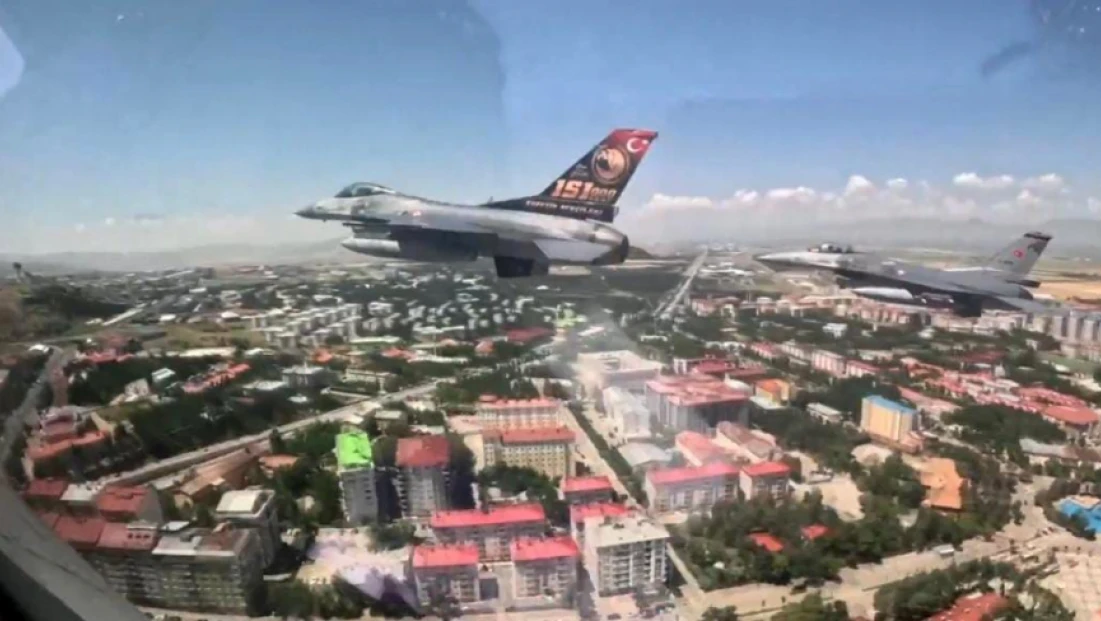 MSB o özel uçuşun görüntülerini paylaştı