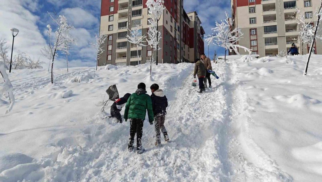 Muş'ta eğitime 1 gün ara: Yoğun kar yağışı etkili olacak