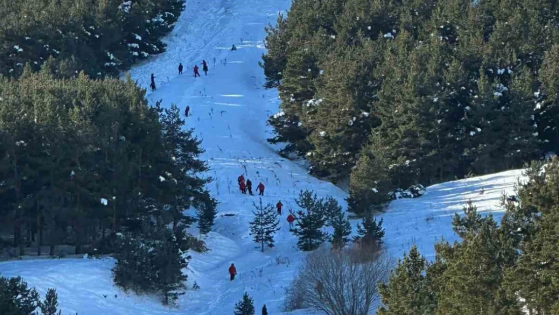 Palandöken’de çığ: 1 ölü, 3 yaralı