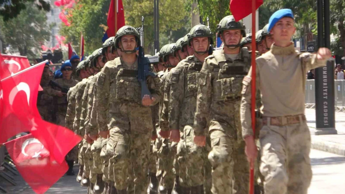 Van’da 30 Ağustos Zafer Bayramı kutlandı