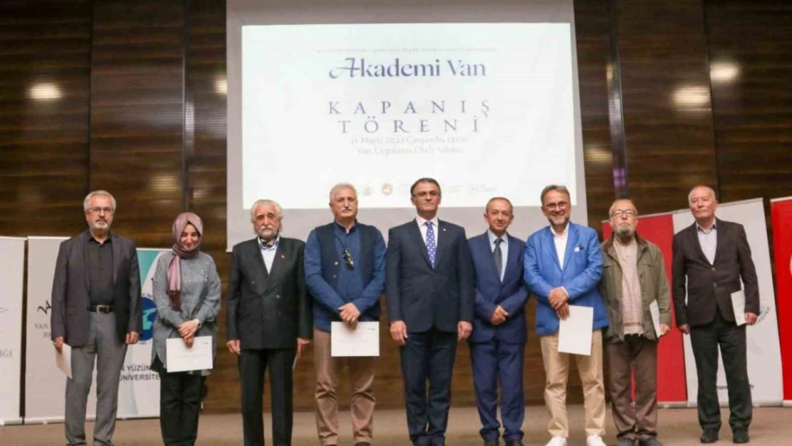 'Akademi Van'  8 ayda 400 öğrenciye ulaştı