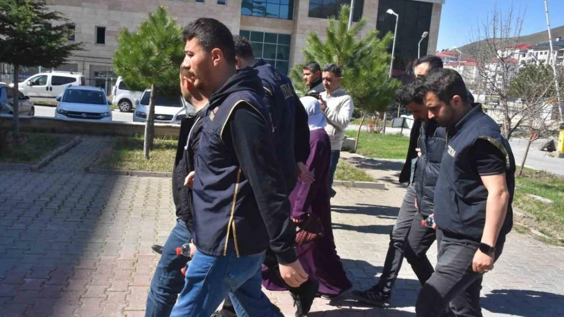 'Bombacı Mülayim' ve kendisine bilgi veren 2 polis adliyeye sevk edildi