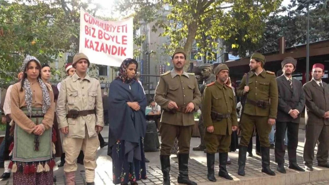 100 yıllık sembol fotoğraf Ordu'da sahnelendi