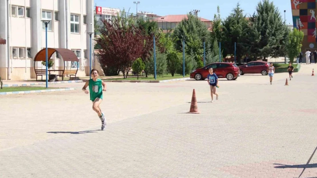 12. Bölge Triatlon Şampiyonası Elazığ'da gerçekleştirildi