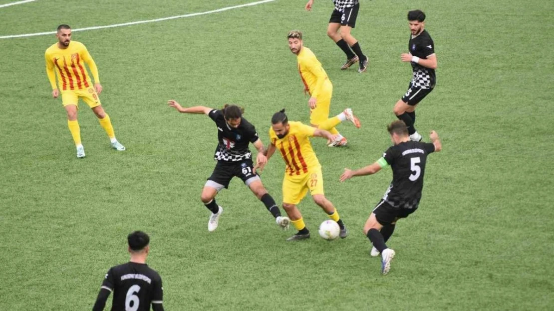 1965 Manisa Spor Kulübü hedefe emin adımlarla koşuyor