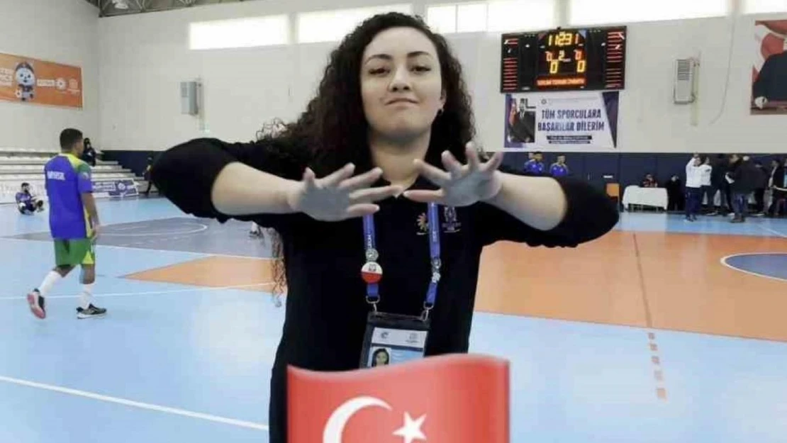 20. İşitme Engelliler Kış Olimpiyat Oyunları'na katılan kadın sporculardan 8 Mart kutlaması