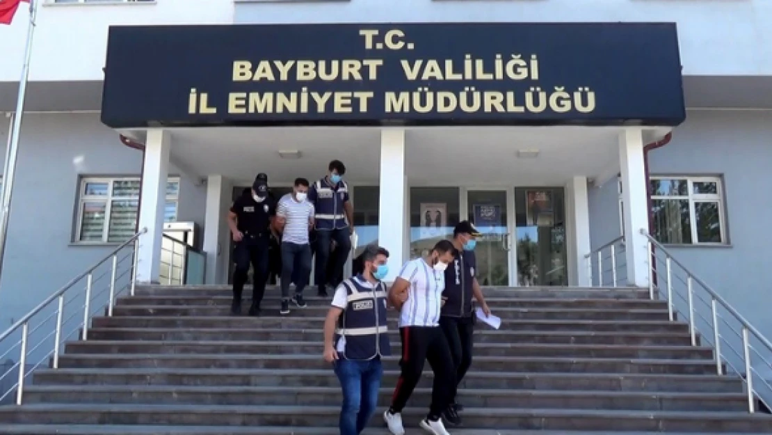 Bayburt'ta silahlar ateşlendi