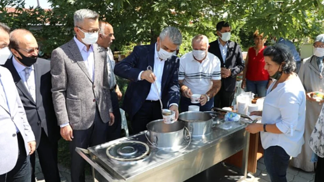 Erzincan'da aşure bereketi