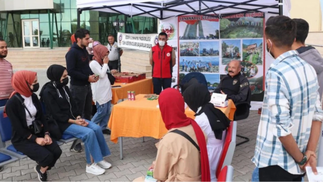 Öğrencileri Emniyet Müdürü karşıladı