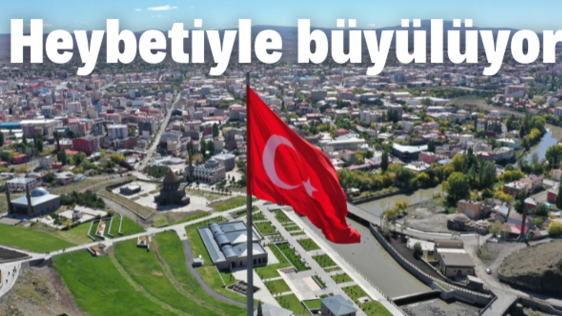 Kars Kalesi'nin heybeti büyüledi