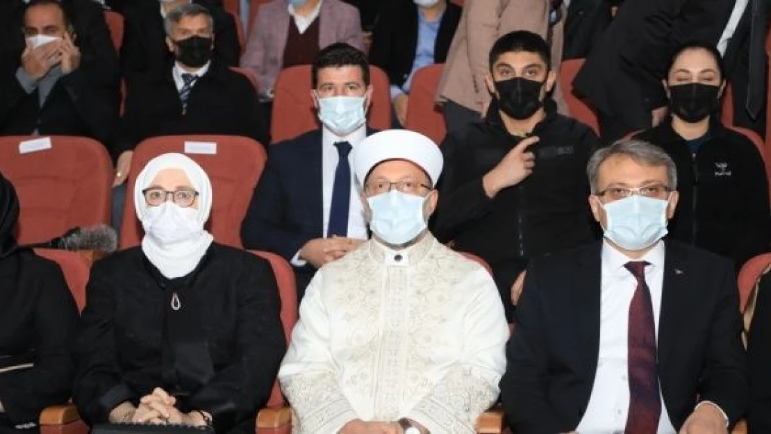 Diyanet İşleri Başkanı Erbaş: &quotKrizin nedeni Batı merkezli bilim anlayışı"