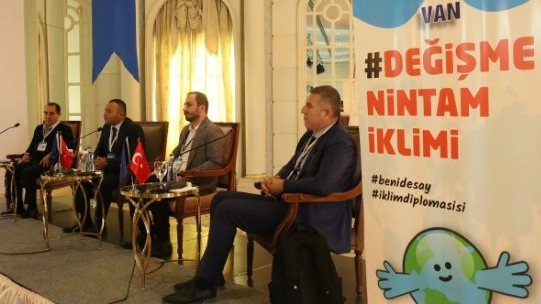 Van'da 'AB-Türkiye Gençlik İklim Formu' düzenlendi