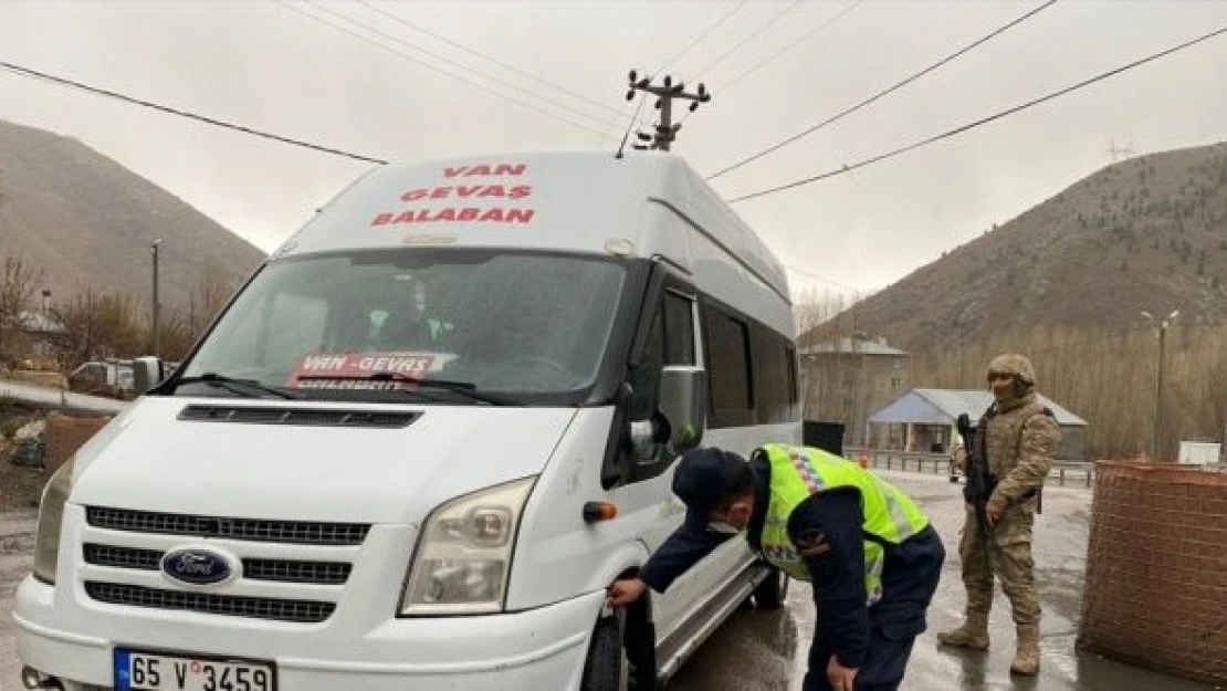 Van'da kış lastiği denetimi başladı