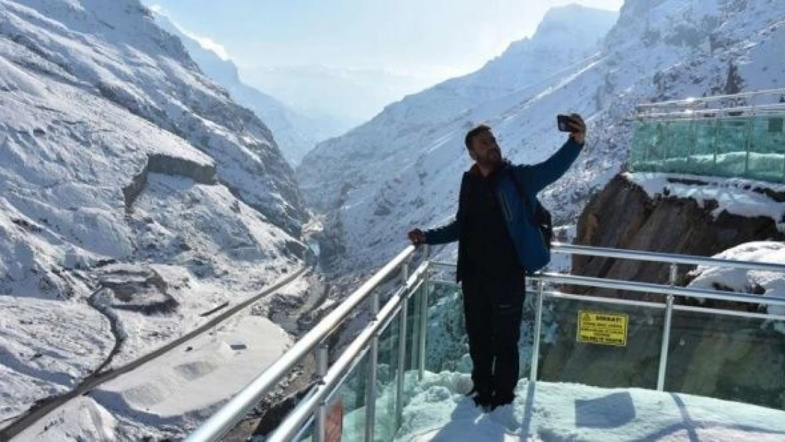 Hakkari'de Zap Vadisi doğaseverleri ağırlıyor