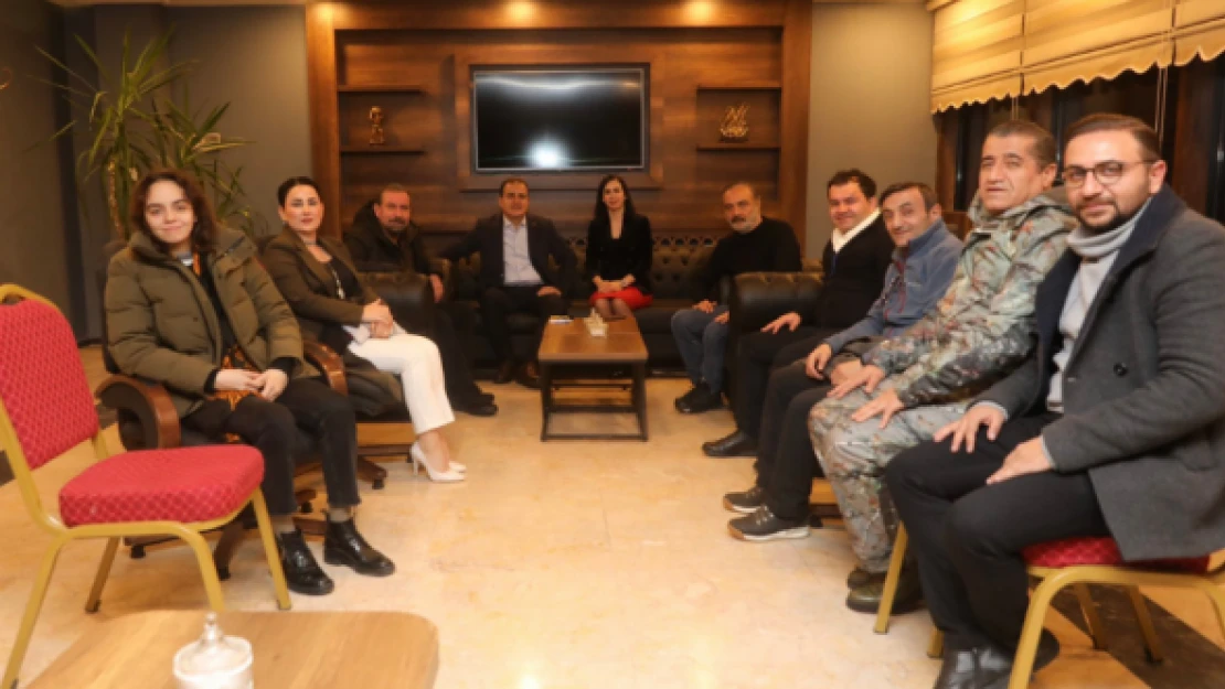 Hakkari Kar Festivali'ne ünlü akını!
