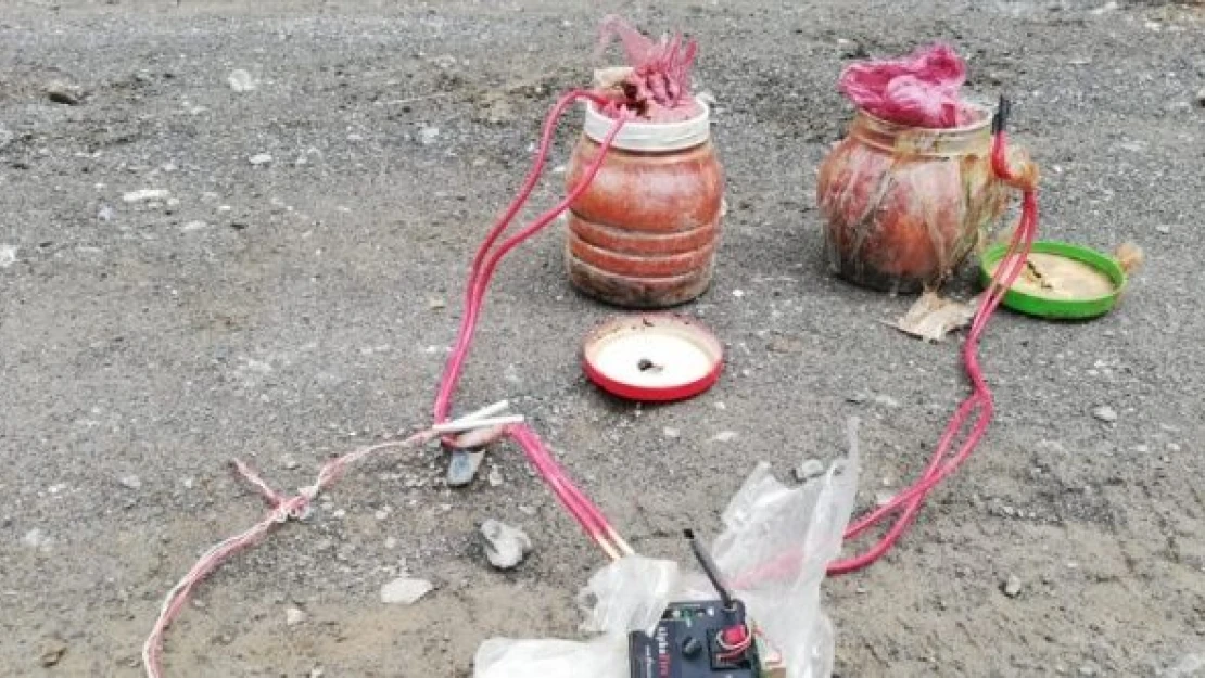 Hakkari'de patlayıcı düzenekler böyle  imha edildi!