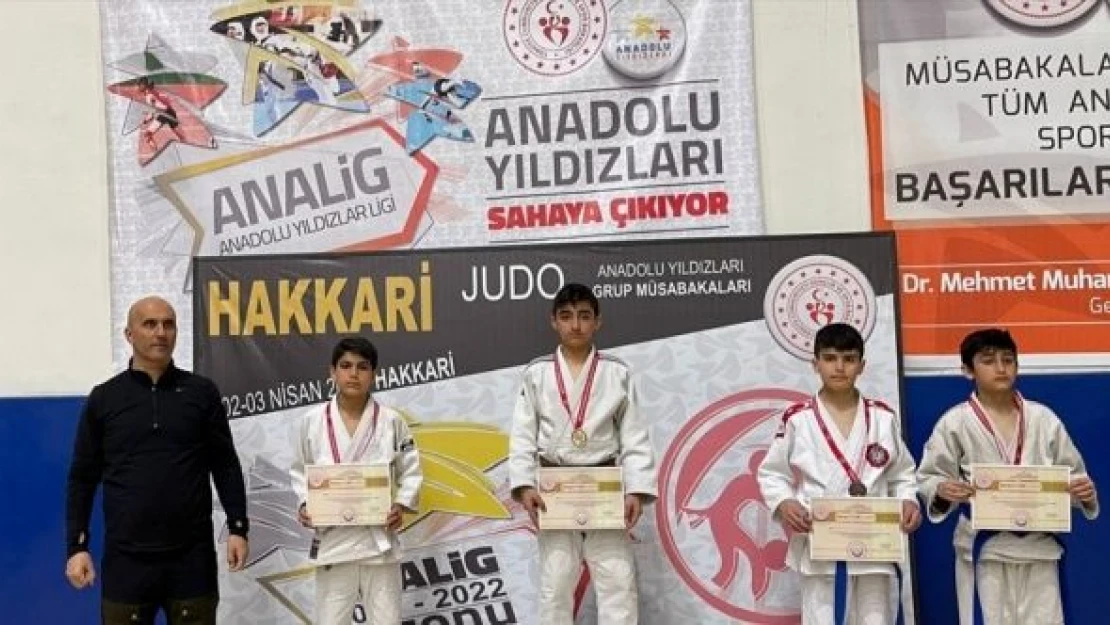 Hakkari'de 'Analig Judo Grup Müsabakaları' başladı