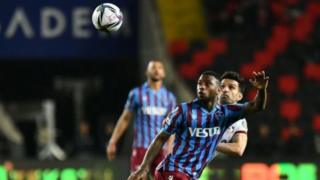 Süper Lig'de Trabzonspor 32. haftayı da lider tamamladı