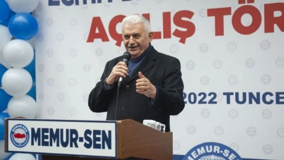 Binali Yıldırım Tunceli'de