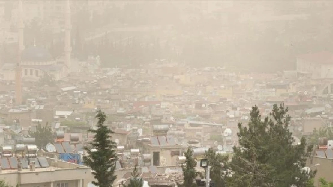 Şırnak 'ta toz taşınımı etkili oluyor