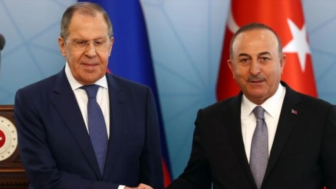 Dışişleri Bakanı Çavuşoğlu, Rus mevkidaşı Lavrov'la tahıl koridorunu görüştü
