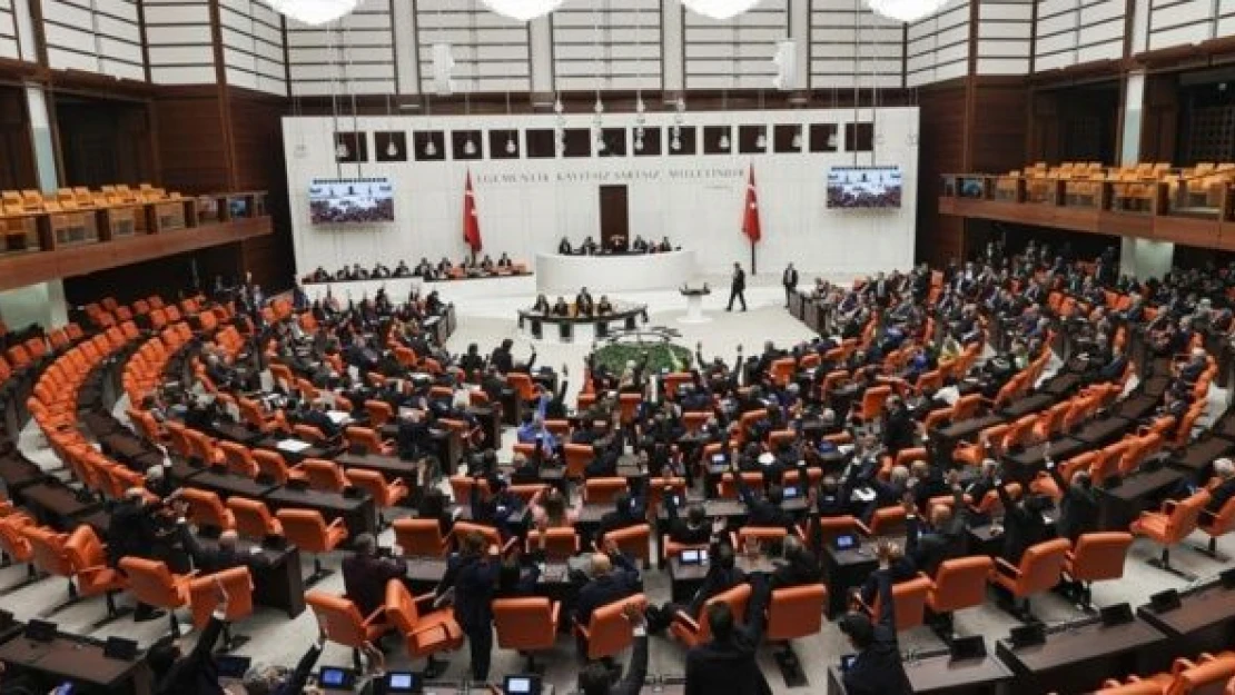 Cemevleri teklifi yasalaştı