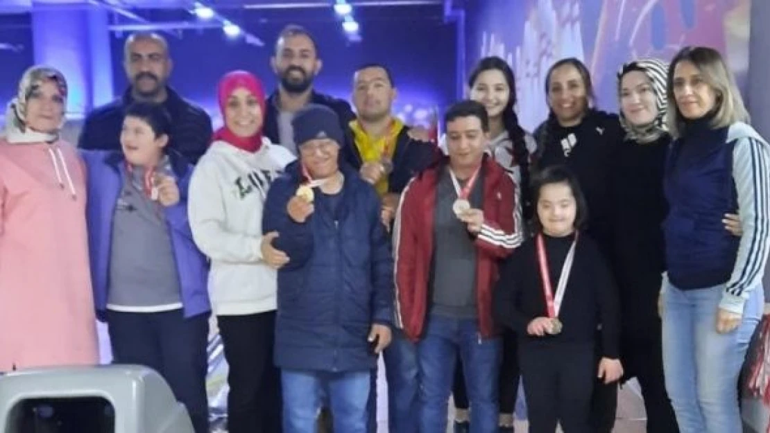 Elazığ'da Özel Sporcular Bowling İl Şampiyonası yapıldı