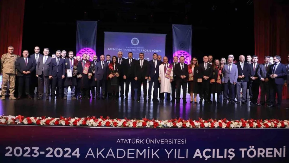 2023-2024 akademik yılı açılış töreni büyük katılımla gerçekleşti