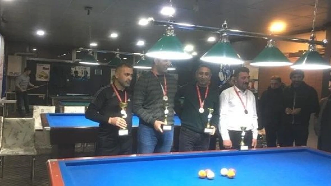 Kars'ta düzenlenen bilardo şampiyonası sona erdi