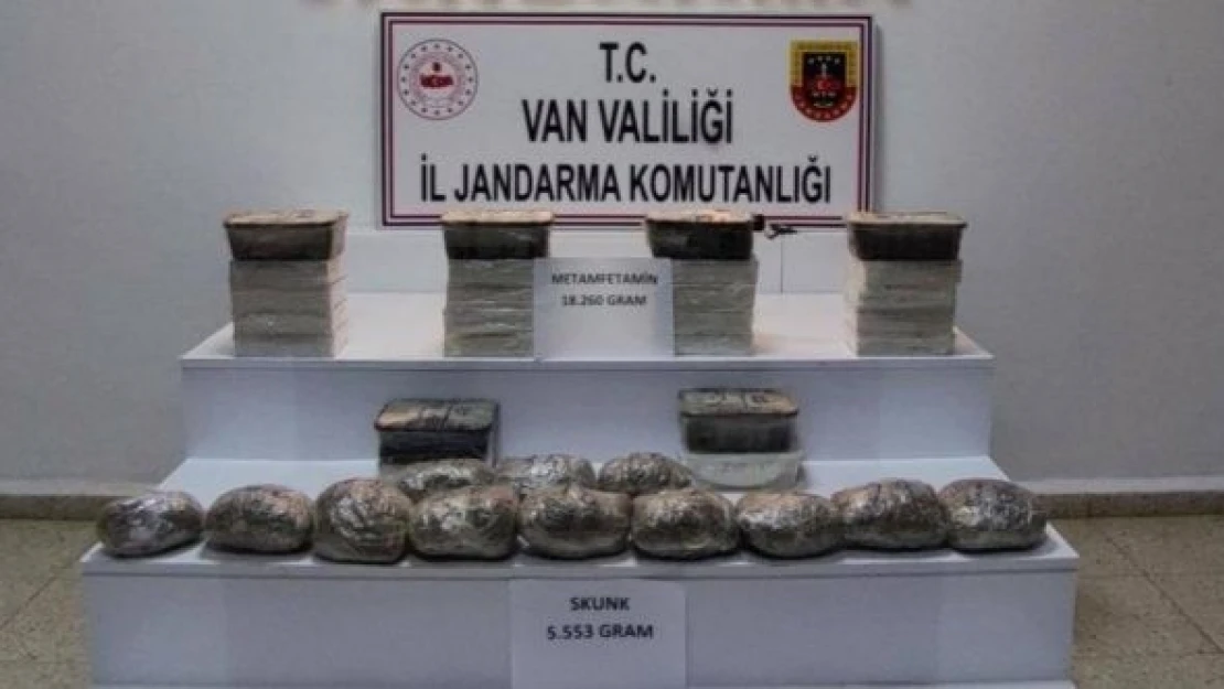 Van'da 23 kilogram uyuşturucu ele geçirildi