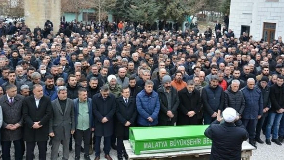 Öğretmenevi Müdürü Bilim, dualarla son yolculuğuna uğurlandı