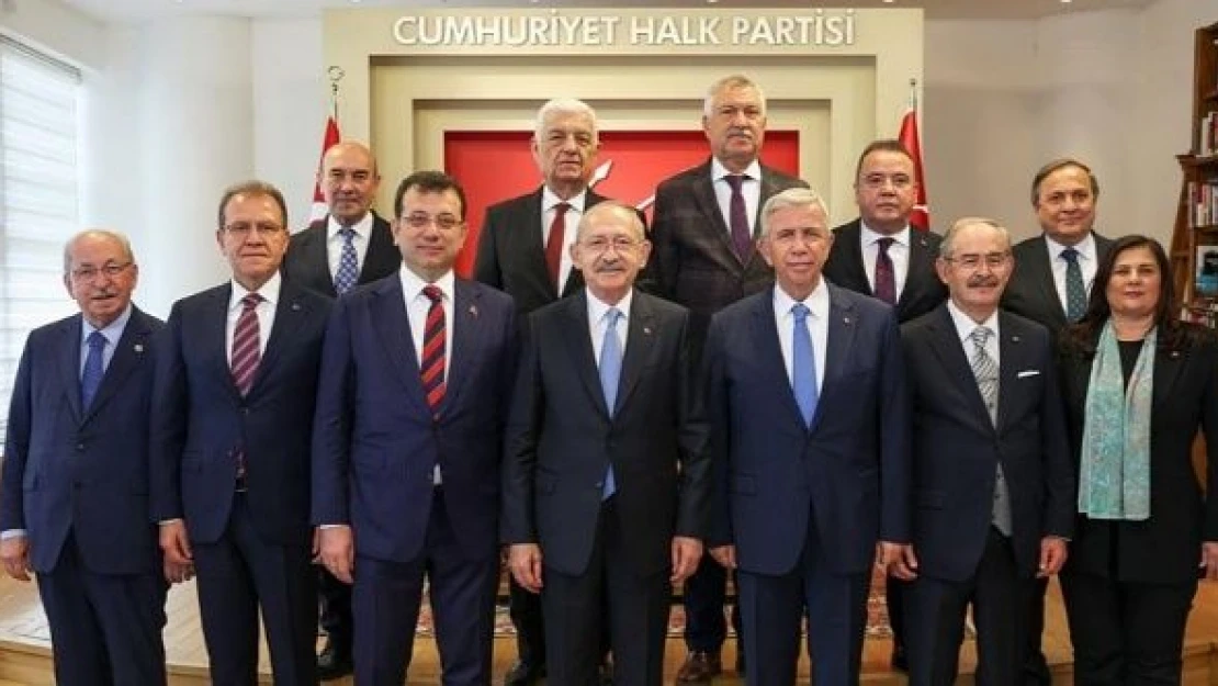 CHP'li büyükşehir belediye başkanları Ankara'da