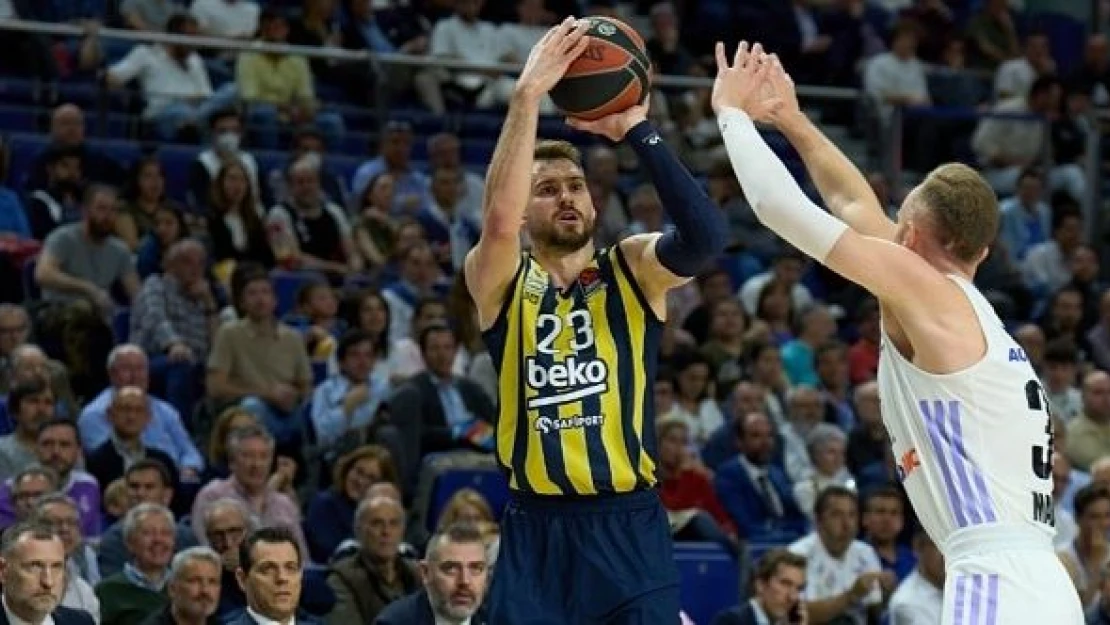 Fenerbahçe Beko'dan Madrid deplasmanında kayıp