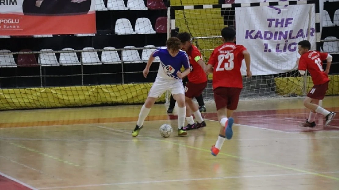 Elazığ'da Futsal karnavalı