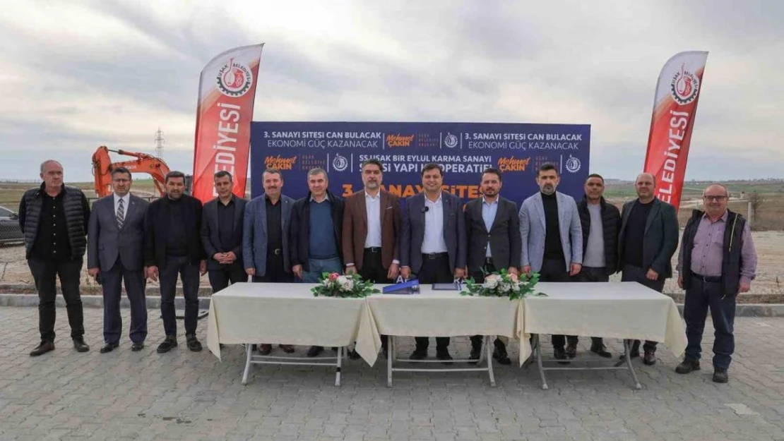 3. Sanayi Sitesi'nde tapular devredildi