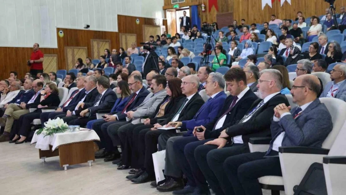 41. Mühendislik Dekanları Konseyi toplantısı Elazığ'da başladı