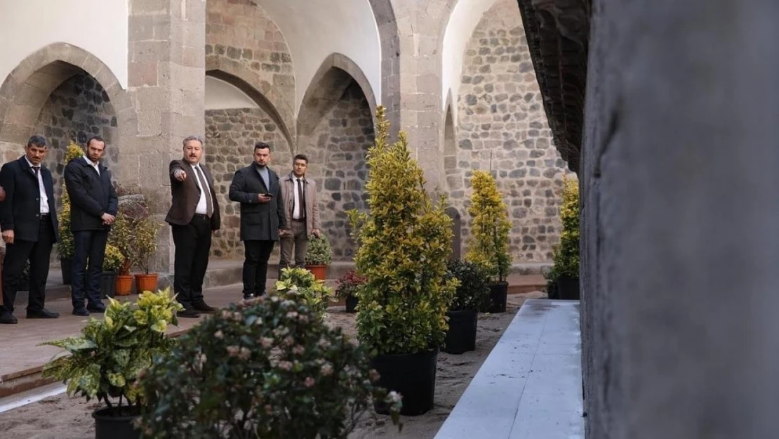 700 yıllık Köşk Medrese yakında kapılarını açacak