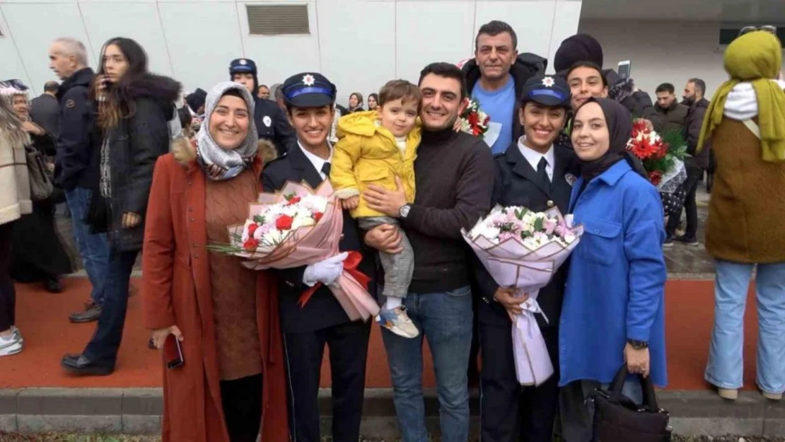 Abla kardeş hayallerindeki polislik mesleğine aynı sıralarda kavuştu