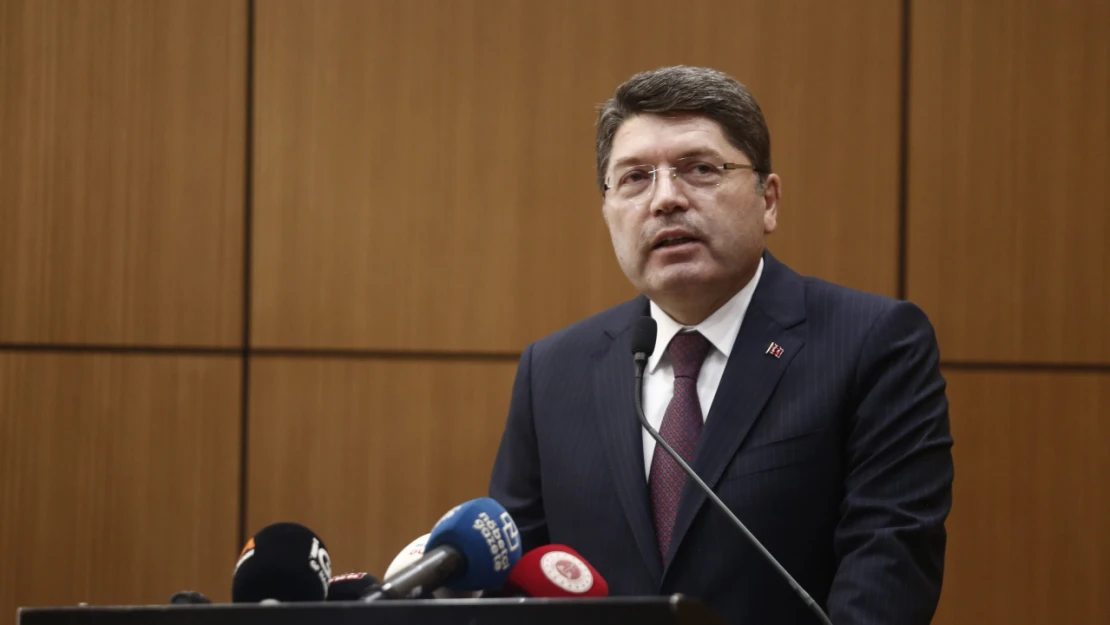 Adalet Bakanı Tunç: 'CHP Kurultayı'nın iptal edileceğini iddia eden paylaşımlarla ilgili adli soruşturma başlatıldı'