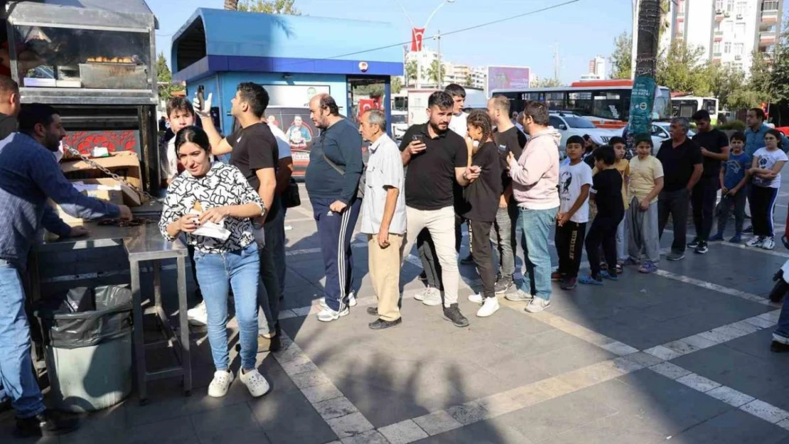 Adanalı esnaflardan İsrail protestosu