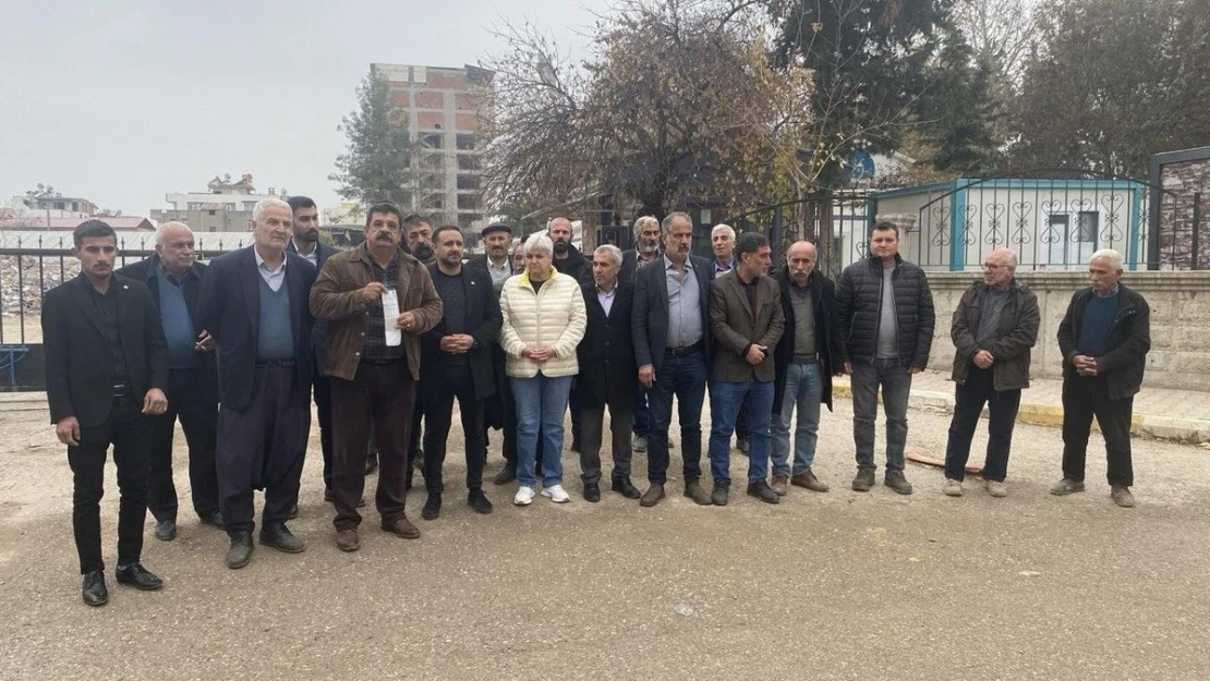 Adıyaman'da vatandaşlar elektrik faturalarına tepki gösterdi