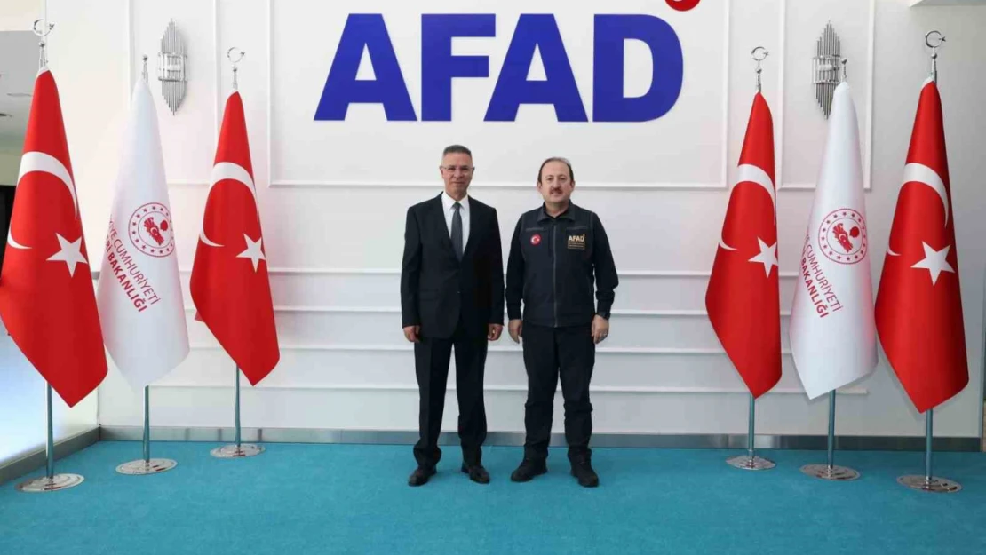 AFAD, Filistin'e 102 ton, gıda, hijyen, barınma, yakıt, giyim ve ilaç malzemesi ulaştırıldığını duyurdu