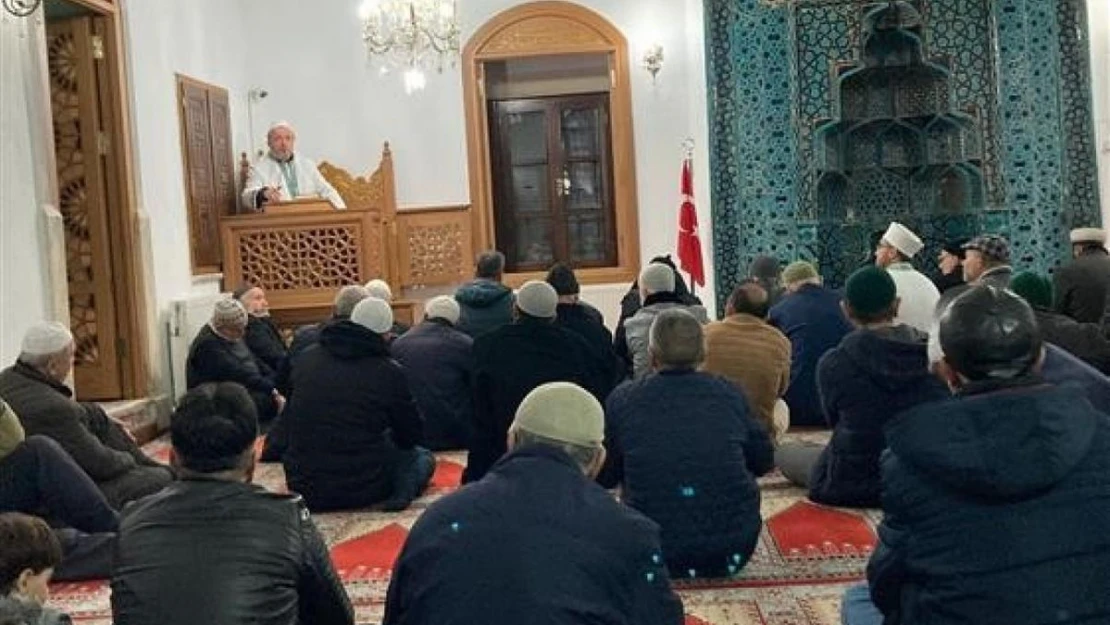 Afyonkarahisar'da 'sabah namazı' buluşmaları sürüyor