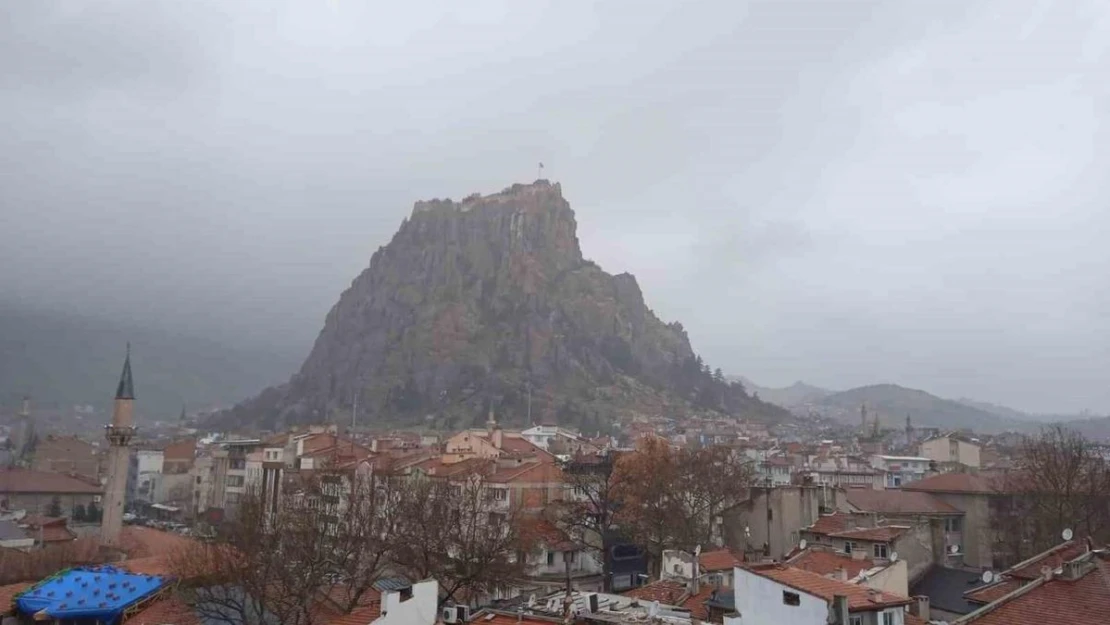 Afyonkarahisar'da kar yağışının gece başlaması bekleniyor