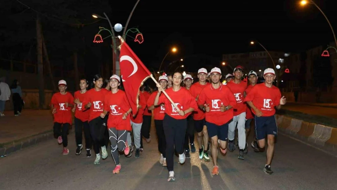 Ağrı'da '15 Temmuz Sancak Koşusu' düzenlendi