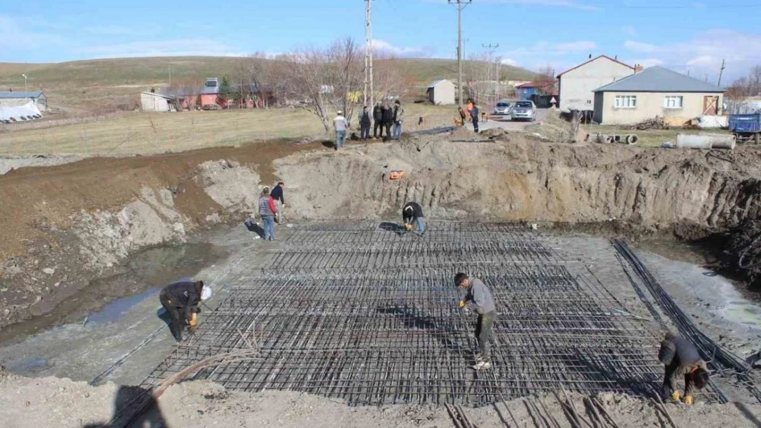 Ağrı'da köy yolları ve eğitim yatırımları tamamlandı